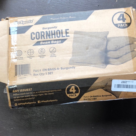 GoSports Cornhole Bean Bags Set of 4 - Regulation All Weather - 6 x 6", Burgandy - Picture 1 of 4